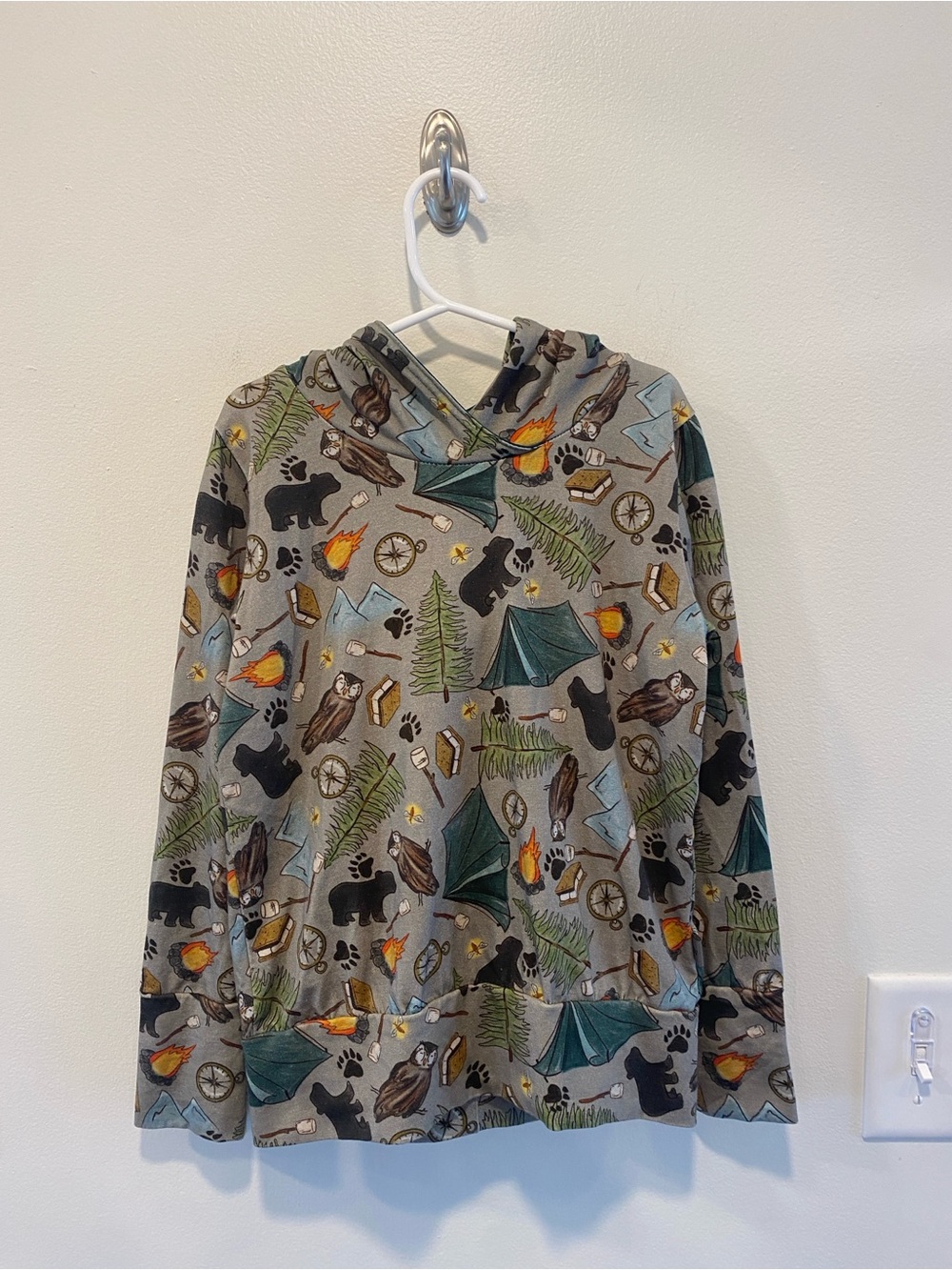 Lil walkers camping hoodie in kids size 8 sweatshirt pullover handmade